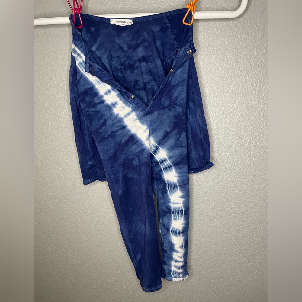 Little moon society navy blue sleeper. 6-12 months